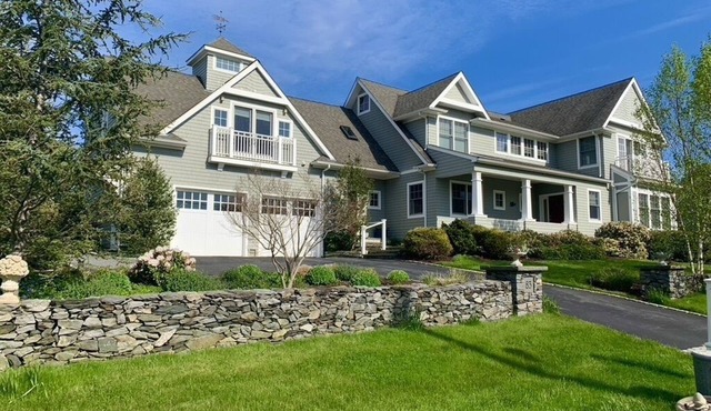 The Waves of Jamestown©