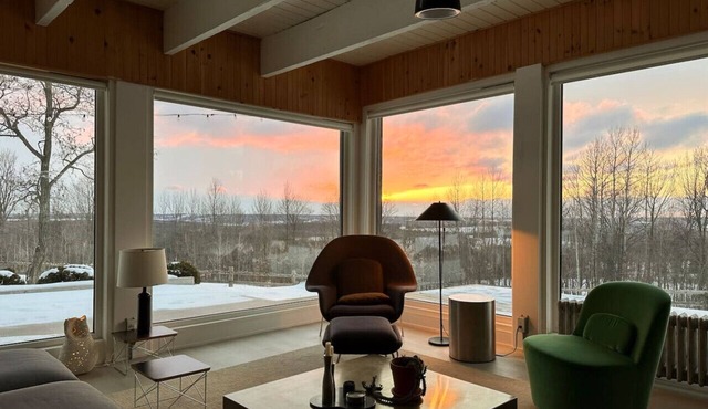 The Weather Hill | Unique Design & Calm Views