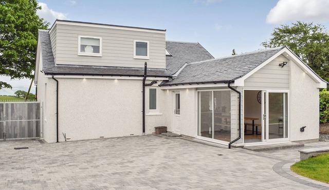 The Wee White Cottage