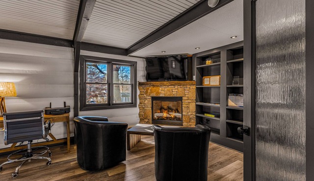 The Wells Hotel Cashiers