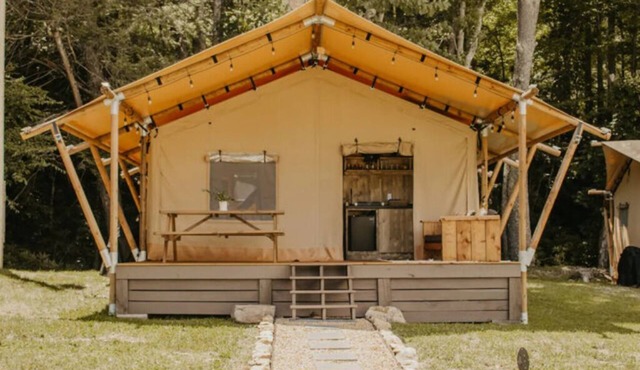 The Wesley Unit 5- Not Pet Friendly - Glamping Retro