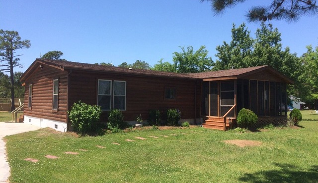 The West Bay Lodge offers spacious amenities for a perfect getaway.