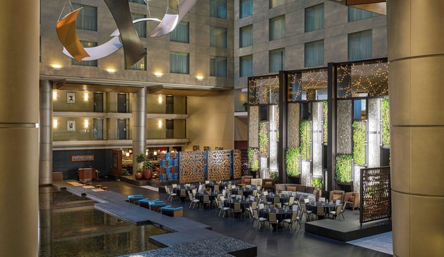 The Westin Detroit Metropolitan Airport