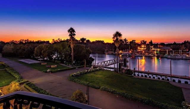 The Westin Sacramento Riverfront Hotel & Spa