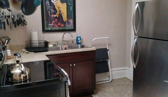 The Westland Suite - Historic Lodging, Contemporary Comforts