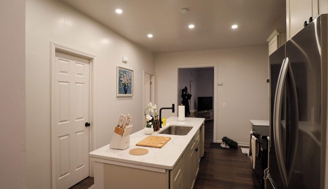 The Weyl Collective 6BR Professional Retreat Near Downtown Rochester