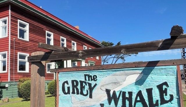 The Whale Watch Suite at The Grey Whale Inn