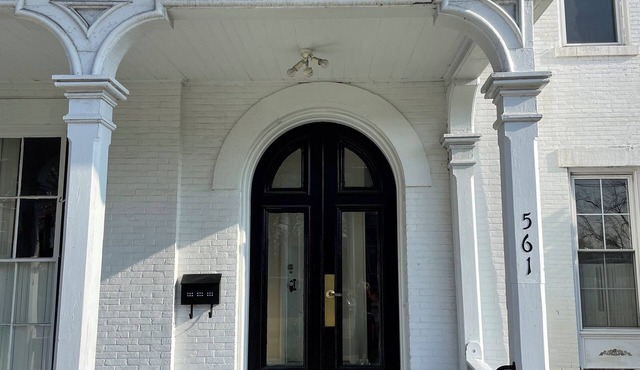 The Wheat House on Main (Unit 4, 2nd story)