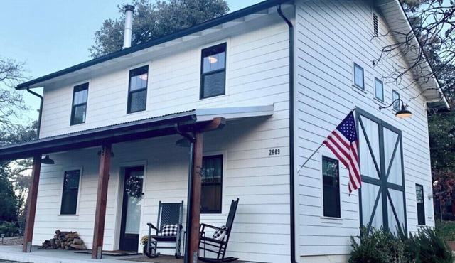The White Barn