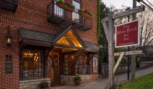 The White Birch Inn