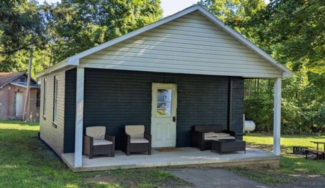 The White Buffalo - Hartman Center
