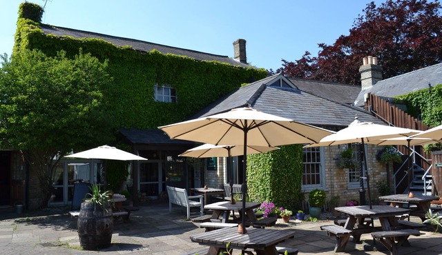 The White Hart Country Inn