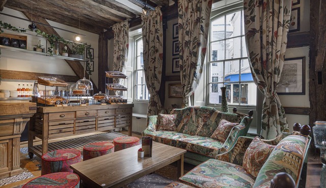 The White Horse Hotel, Romsey, Hampshire