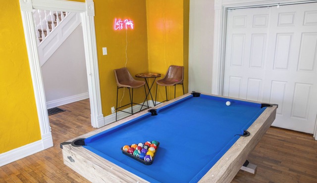 The White House - Close to campus + downtown - lots of room for everyone