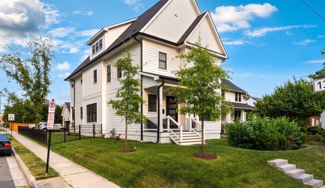 The White House DC/Arlington