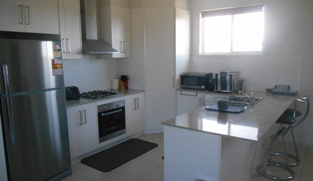 The White House ~ Free Wi-Fi, Arcade Machine - Off Peak Special!