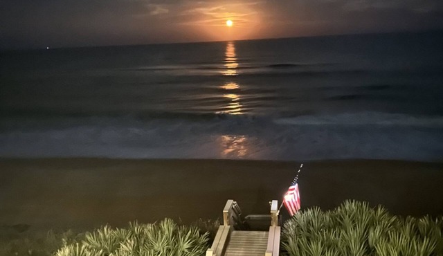 The White House on Flagler Beach - Unit 22