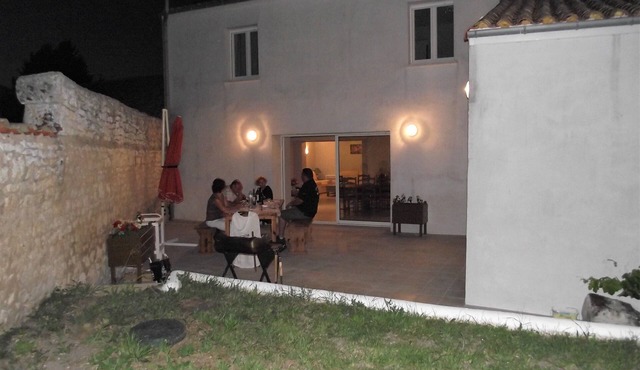 the white house of box springs c 3 * SAUJON next to ROYAN (5 G of free Wi FI