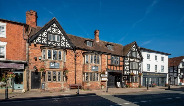 The White Swan Hotel Bar & Restaurant