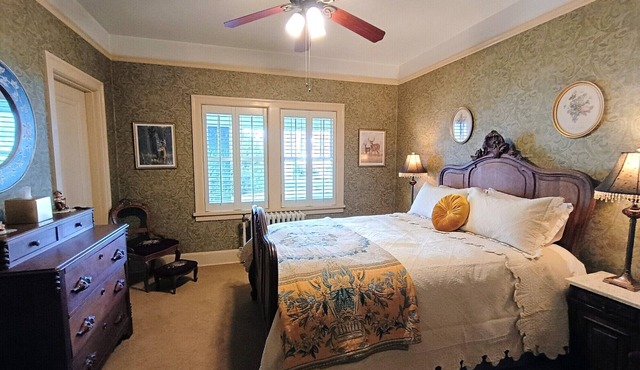 The Whitetail - Celebrating Wildlife Conservation