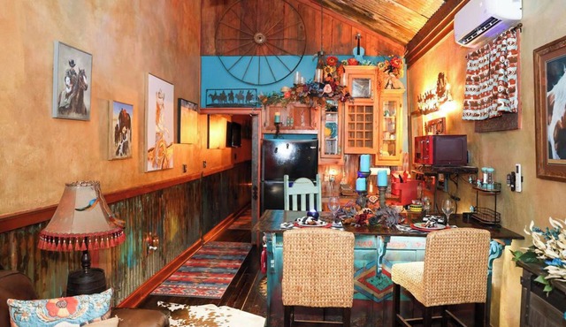 The Wildflower Inn of False River -nKaity Rae Suite
