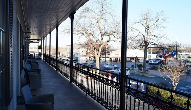 The William Boerne Hotel