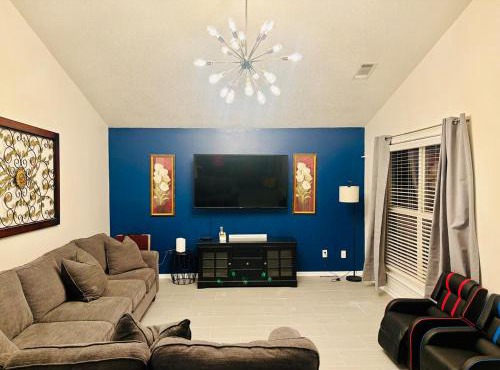 The Williamsburg Haven