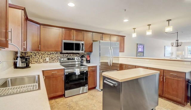 The Williamson`s Waterfront Condo