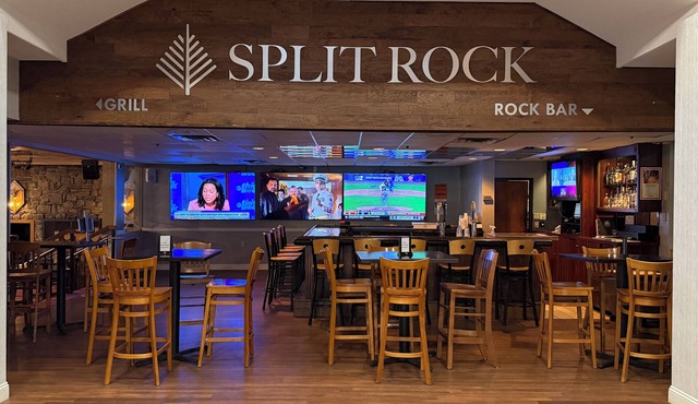 The Willowbrook Golf Hotel At Split Rock