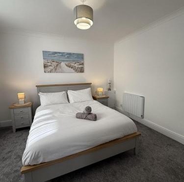 The Willows-Parking & Central