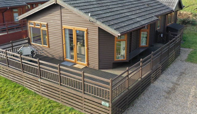 THE WILLOWS, pet friendly in Catterick, North Yorkshire