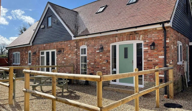 The Willows - UK34000