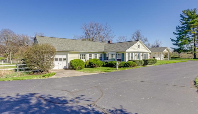 The Windmill House with Pond 9 Mi to Dayton!