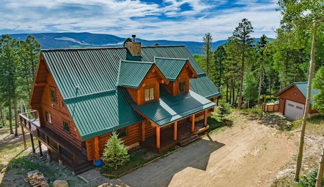 The Wine Down Retreat is the ideal cabin living for the perfect getaway