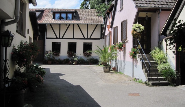 THE WINE-GROWER'S HOUSE Gîtes du Florimont