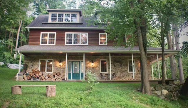 The Woodland Retreat at French Country Manor