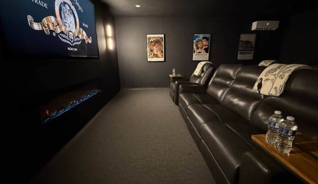 The Woodlands Retreat Getaway & Theater Luxury