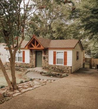 The Woodlawn Guest Cottage