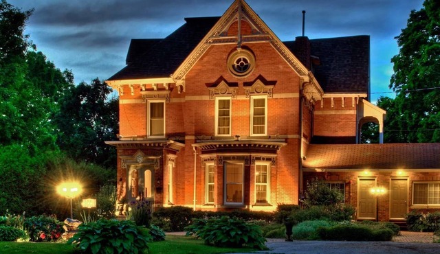 The Woodview Inn