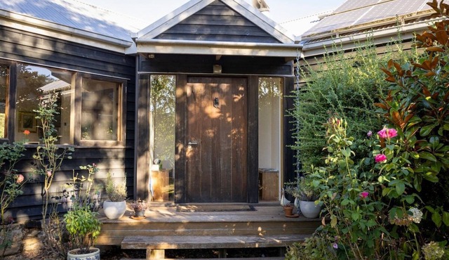 THE WOOLSHED, SPRINGHILL