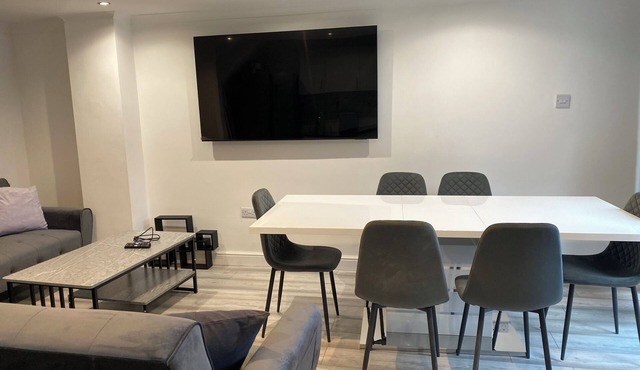 The Woolwich Arsenal 5 Bedroom House