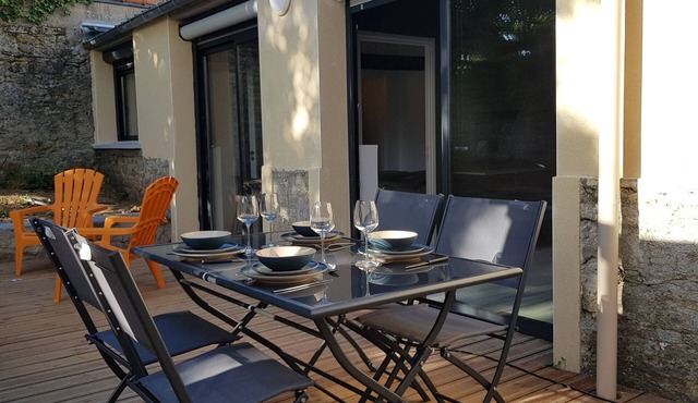 The workshop and its Terrace