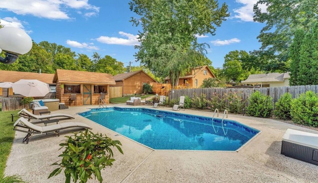 The Wreath House. A resort style property located in Manhattan, Kansas.