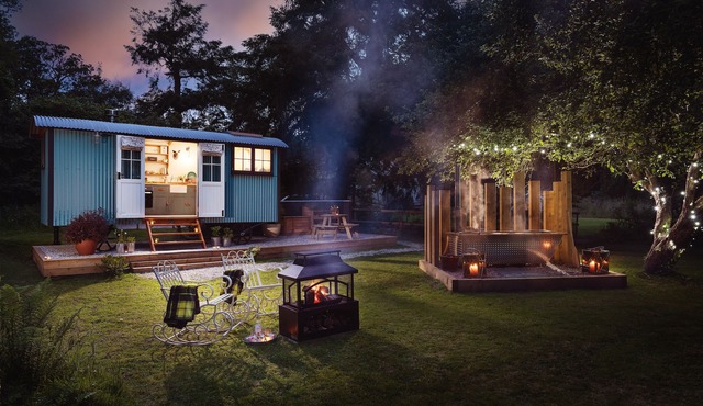 The Wriggly Tin and Baa Spa at Tregoose Old Mill