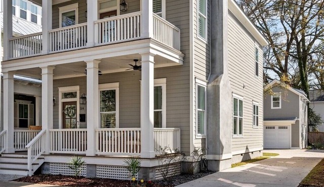 The Yak Shack: Carriage House in Historic District - 4 blocks from Riverwalk