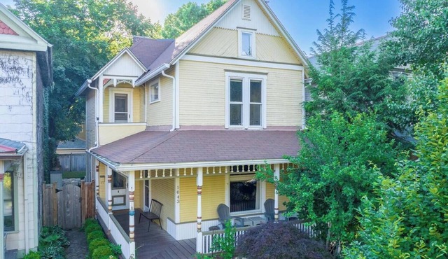 The Yellow Porch House | Charm & Location