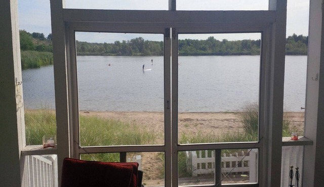 The Yellow Submarine in the heart of Beachwalk