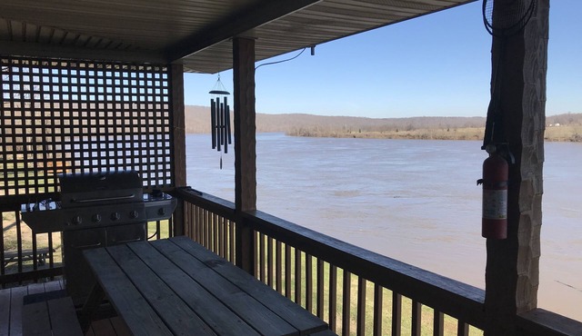 The Yin-Yang: sleep six comfortably!