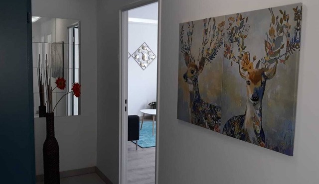 The Zeloxel, F2 near train station and city center