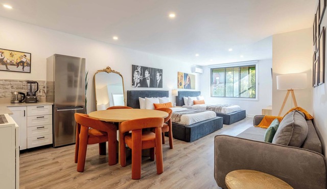 The Zen Cityscape: Charming 1 BR Apt in DT MTL
